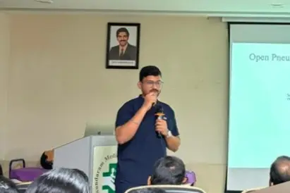 Dr. Hariharan Pandurangan, Consultant – Emergency Medicine, delivered a session on Thoracic Trauma